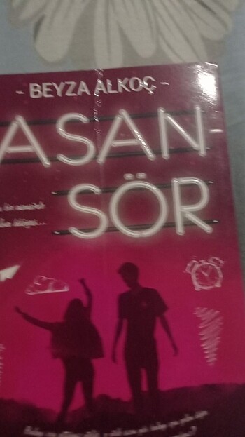  Beyza alkoç asansör adlı kitabı