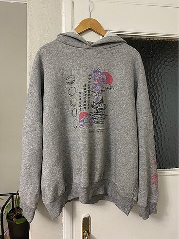 Kapüşonlu Sweatshirt