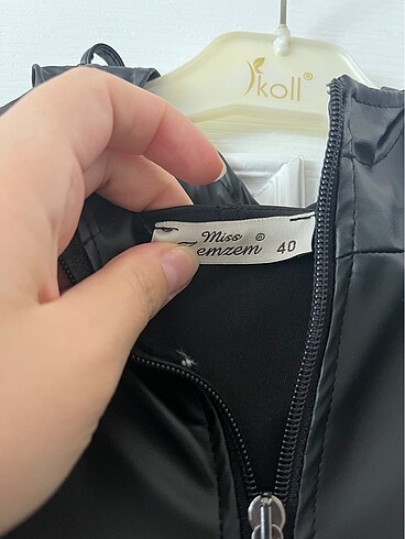 m Beden Deri detaylı ceket