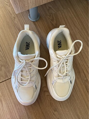 Zara Zara spor ayakkabı