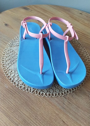 Kinetix Pembe Bohem Stiletto tabanlı plaj sandalet