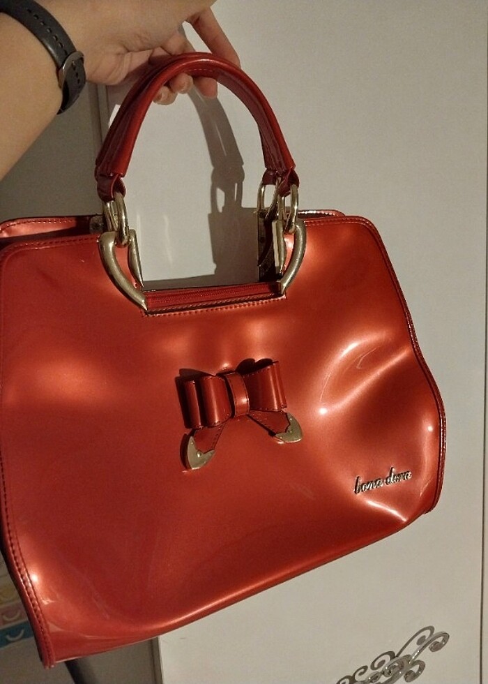 Kırmızı fiyonk çanta  - Görsel 2