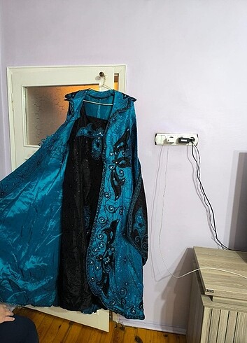 Diğer mavi kaftan/abiye
