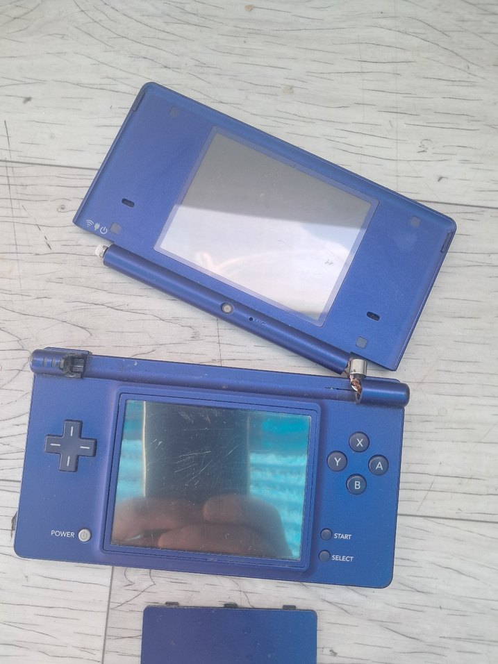 Mavi Nintendo DS Lite Taşınabilir Oyun Konsolu - Görsel 2