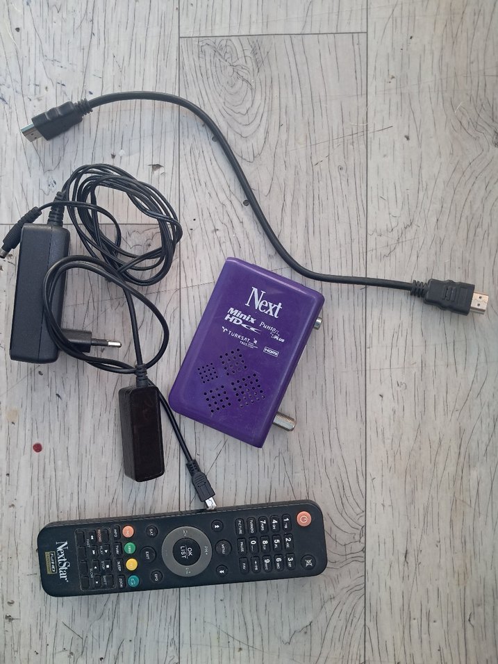 Next Mini HD Uydu Alıcısı ve Aksesuarları - Görsel 2