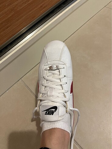 35,5 Beden Nike spor ayakkabı