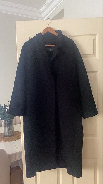 Siyah Oversize Manuka Kaban