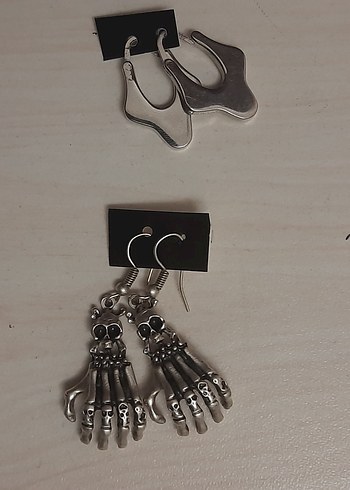 gümüş rengi küpeler - Görsel 2