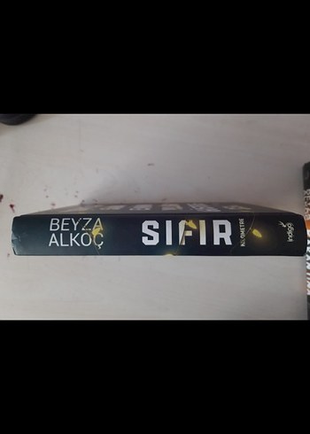 Beyza Alkoç SIFIR KILOMETRE kitabi - Görsel 2