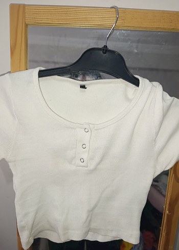 Kız Çocuk Beyaz Düğmeli Kısa Kollu Tişört - Görsel 4