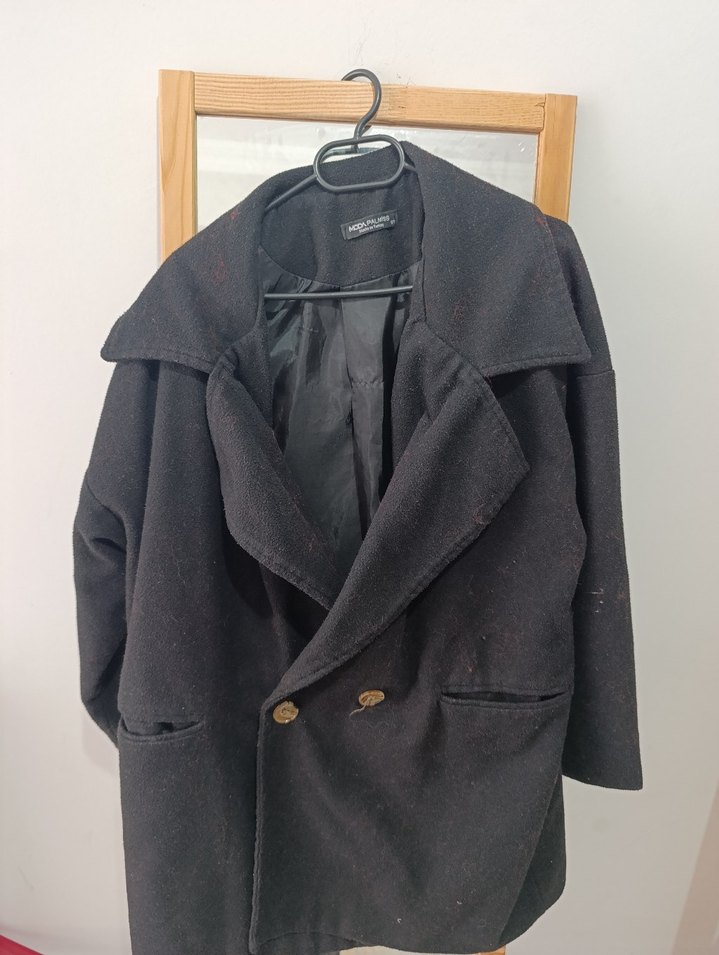 Siyah Çift Düğmeli Kaban - Görsel 3