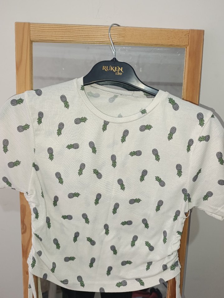 Ananas Desenli Kısa Kollu  Tişört - Görsel 2