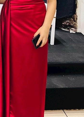 Kırmızı Drapeli Uzun Abiye Elbise - Görsel 3