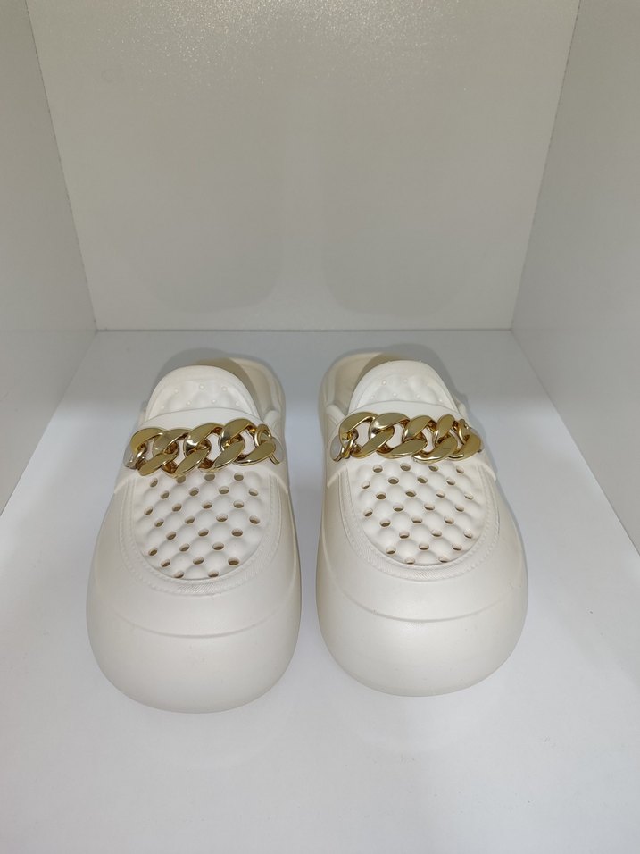 Zincir Detaylı Beyaz Platform Terlik - Görsel 2