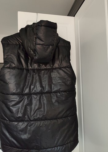 Siyah Deri Kapitone Kolsuz Midi Yelek - Görsel 3