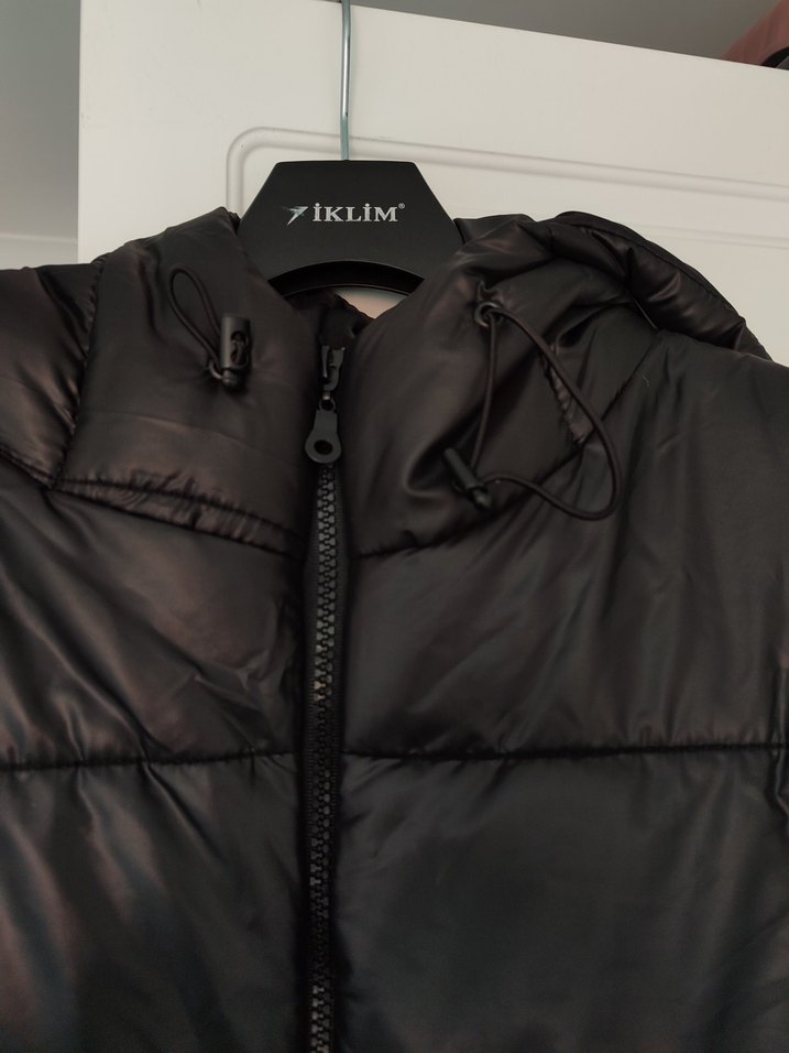 Siyah Deri Kapitone Kolsuz Midi Yelek - Görsel 2