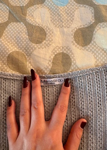 Gri V Yaka Triko Kadın Hırka - Görsel 4