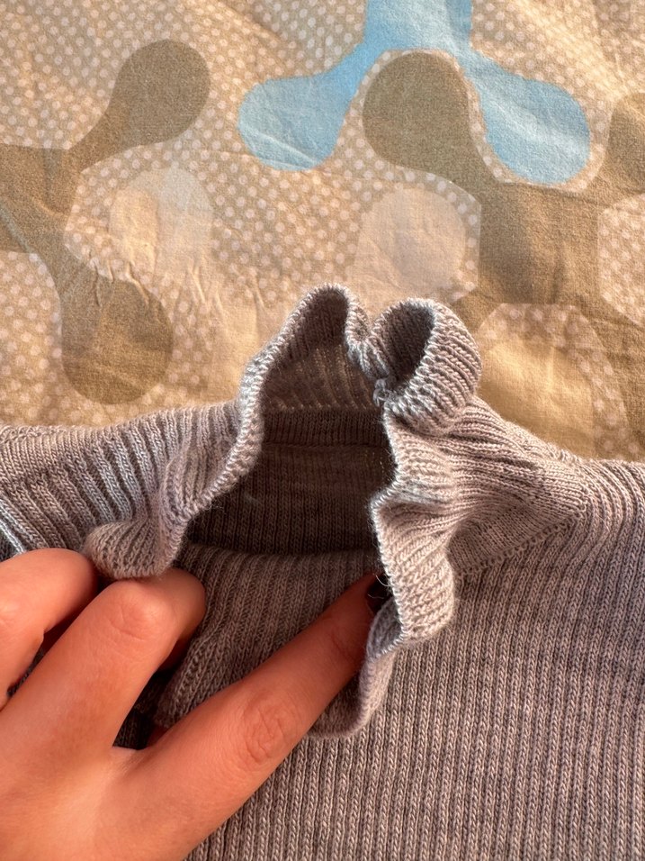 Gri Kadın Boğazlı Triko Kazak - Görsel 4