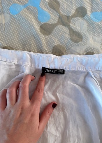 Beyaz Keten Düğmeli Kadın Gömlek - Görsel 2