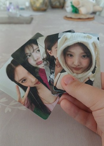 nayeon twice pc 4lü yanında bp pc hediyeli kaliteli photocard