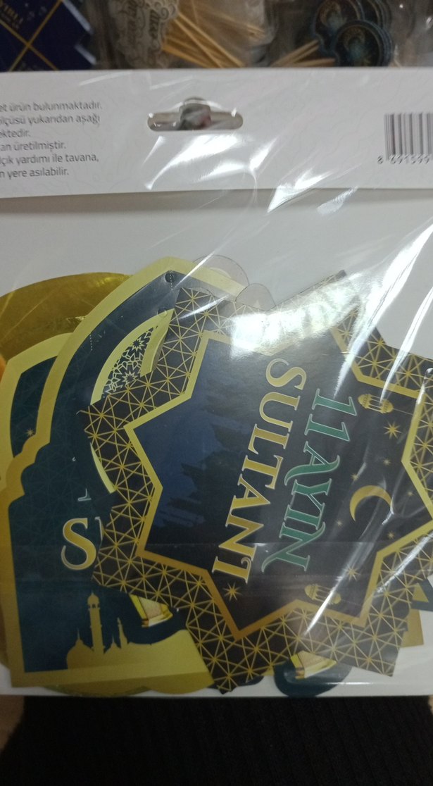 Altın Renkli 11 ayın Sultanı Tavan Süsü - Görsel 4