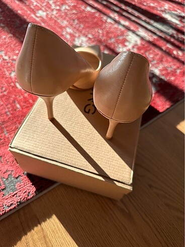 38 Beden Mango Nude Stiletto