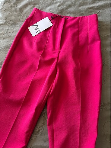 Zara Etiketli Zara Fuşya Pembe Pantolon