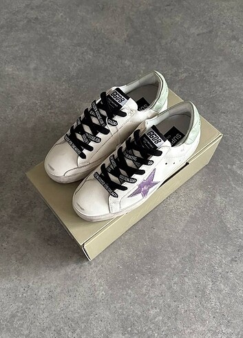 Golden Goose Deluxe