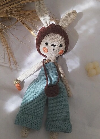 Amigurumi tavşan 