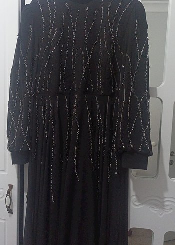 Abiye Boncuk İşlemeli Siyah Uzun Gotik Elbise