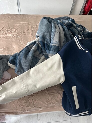 s Beden çeşitli Renk Pull&Bear kolej ceket