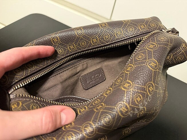Beden Vakko Monogram Unisex