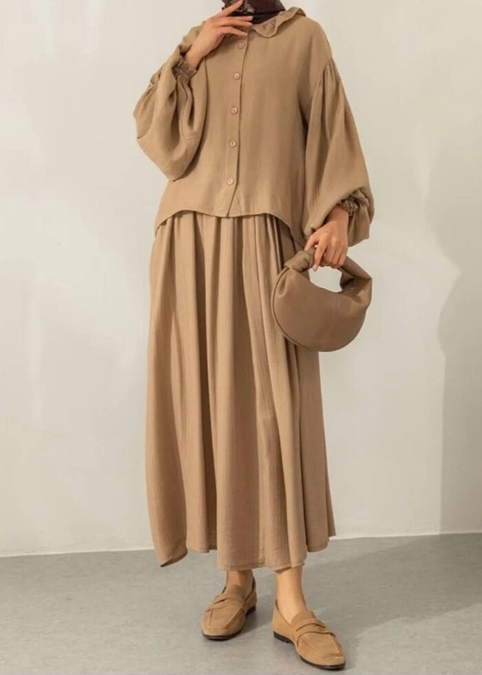 Tesettür oversize düğme detaylı etekli takım - Görsel 2