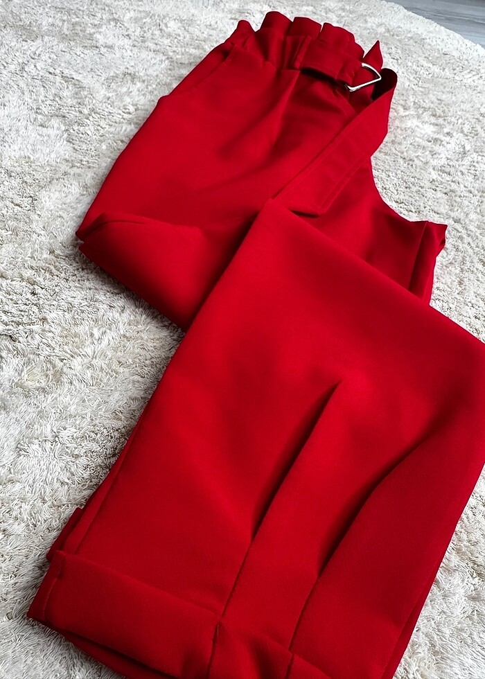 Kırmızı pantolon - Görsel 2