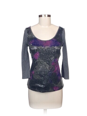 Armani Exchange Bluz %70 İndirimli.