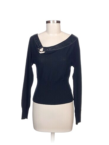 Guess Bluz %70 İndirimli.