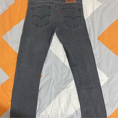32 Beden gri Renk Levis Gri Skinny/Tapered Pantolon