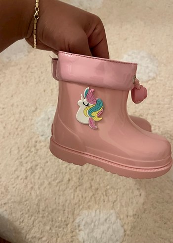 22 Beden Kız Çocuk Pembe Lastik Botlar İgor