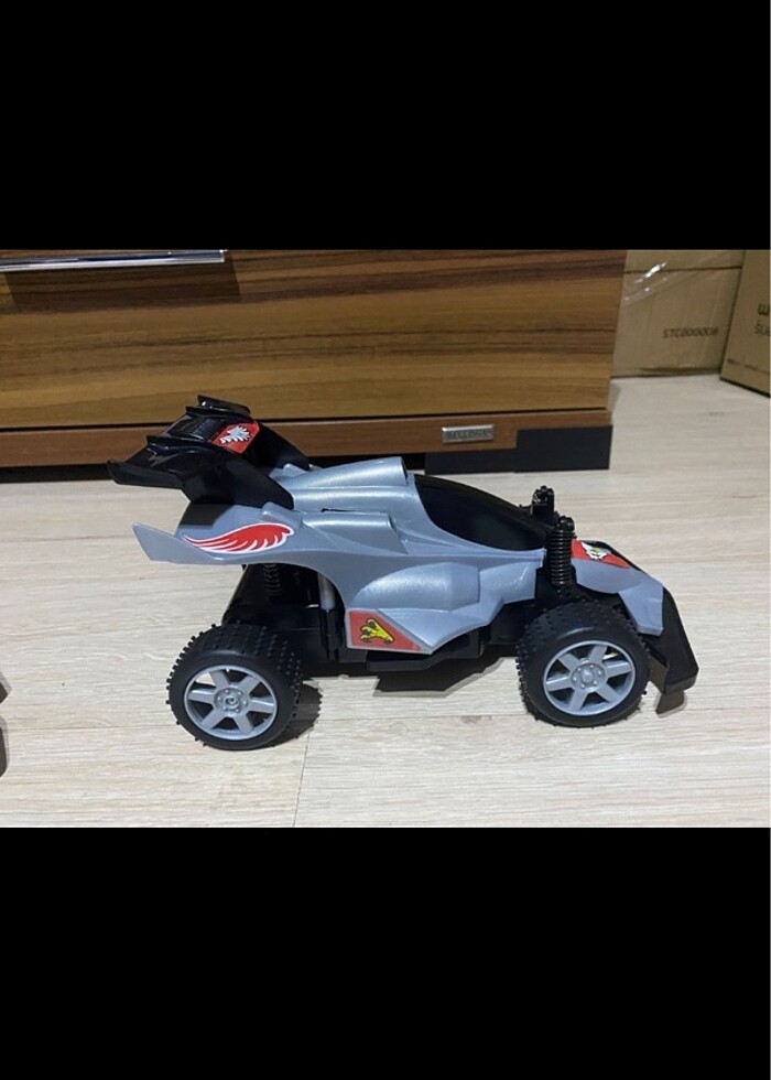 Uzaktan kumandalı araba - Görsel 3