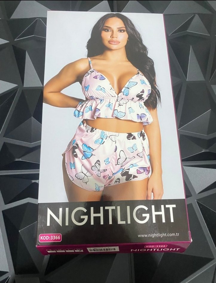 Pembe Desenli Mini Dantelli Kadın Mayo - Görsel 2