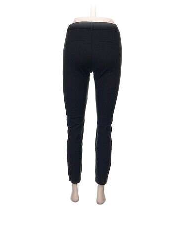 30 Beden Vero Moda Düz Kesim %70 İndirimli.
