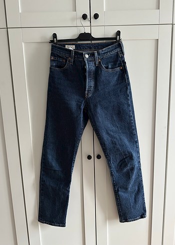 Levis Koyu Mavi Denim Jean