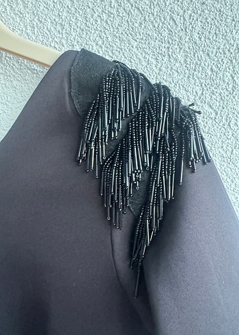 Siyah V Yaka Drapeli Mini Elbise - Görsel 2