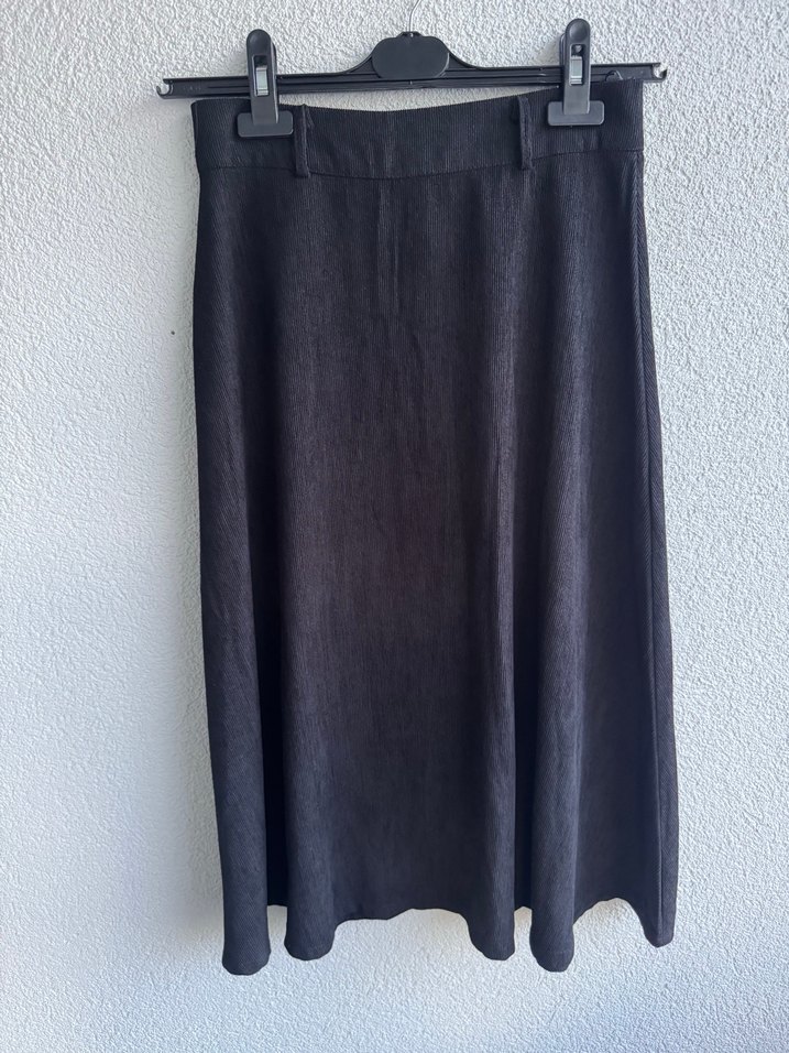 Düğmeli Siyah Keten Uzun Etek - Görsel 3