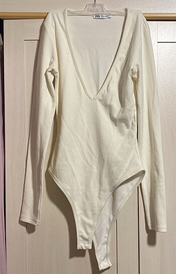 Zara v yaka beyaz body