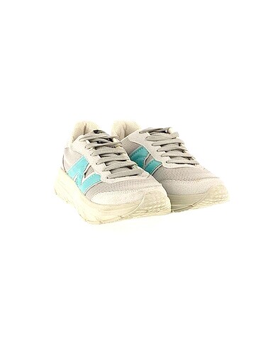 Vintage Love Vintage Love Spor Ayakkabı %70 İndirimli.