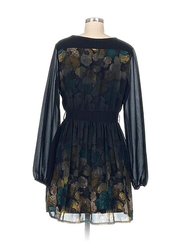 36 Beden Vintage Love Kısa Elbise %70 İndirimli.