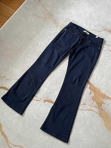 Kadın jeans