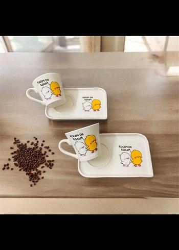 Diger Pastel Beyaz Desenli Fincan ve Tabak Seti