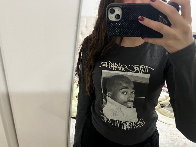Koton Tupac uzun kollu tişört
